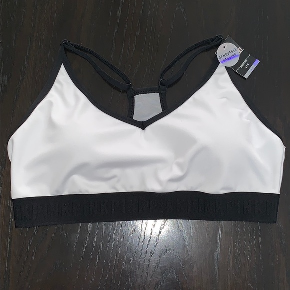 PINK Victoria's Secret Other - ✨✨Pink ultimate sports bra ✨✨